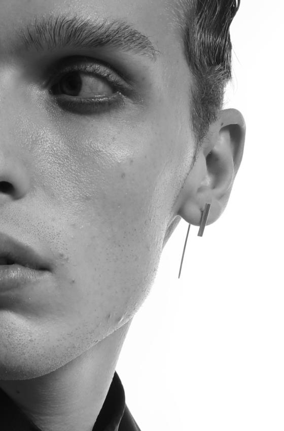 Minimal Earring